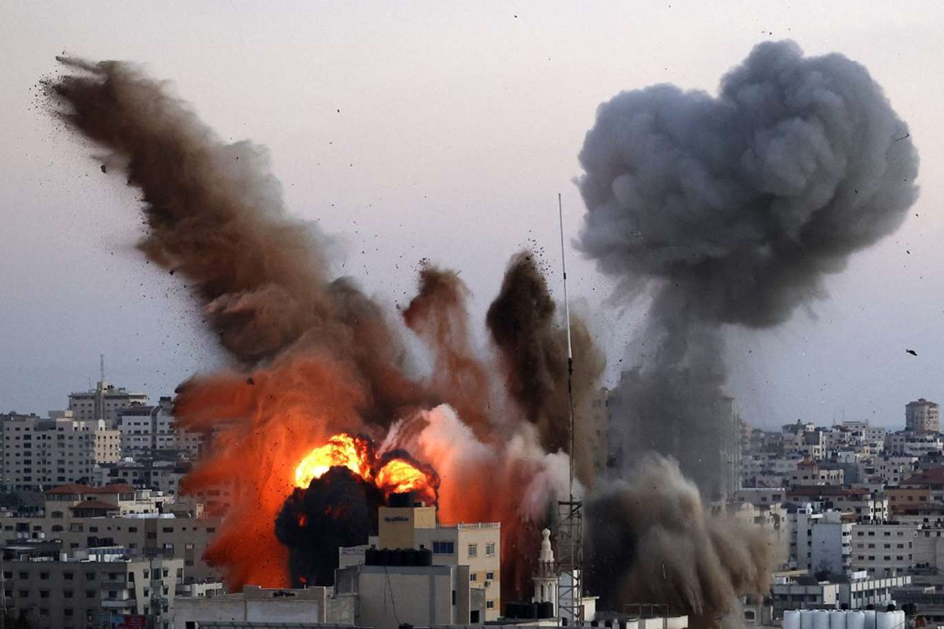 Palestine: Zionist regime has so far killed at least 174 civilians in Gaza